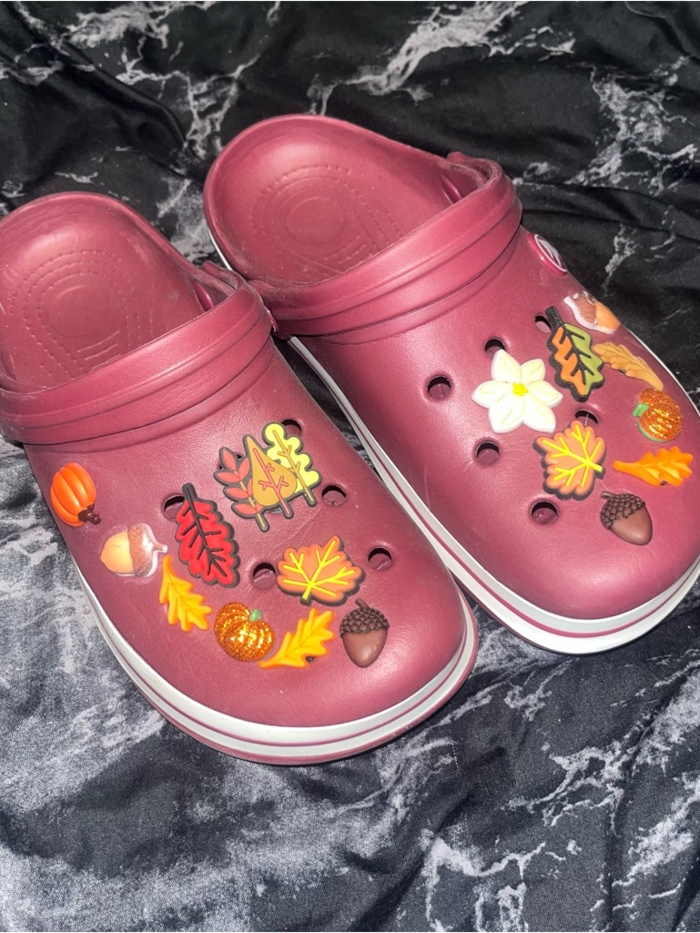 Burgundy crocs crocband Clog Shoes with Fall Charms size m (m5w7)